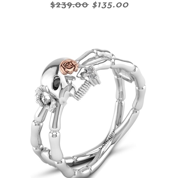 Brand New! Skull & Roses Ring - Picture 3 of 4